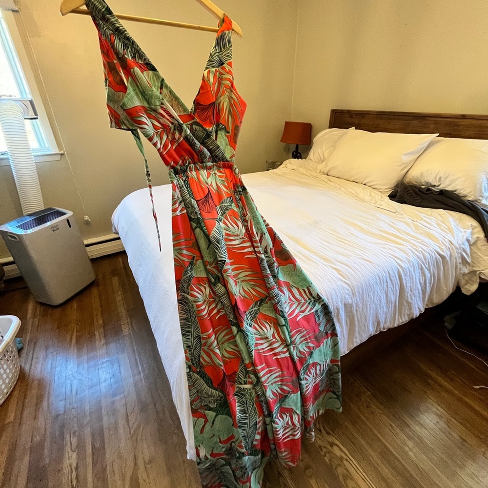 Red and green tropical leaf print maxi open back dress